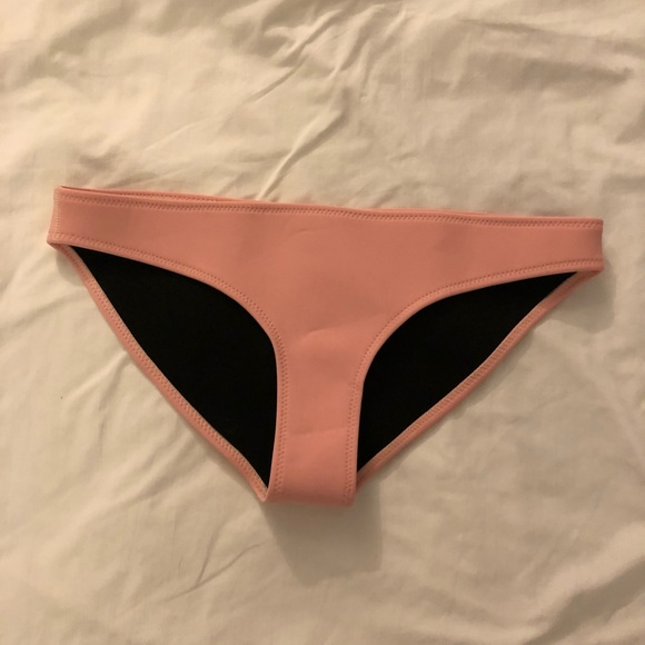 Bathing Suit Set - Picture 3 of 4